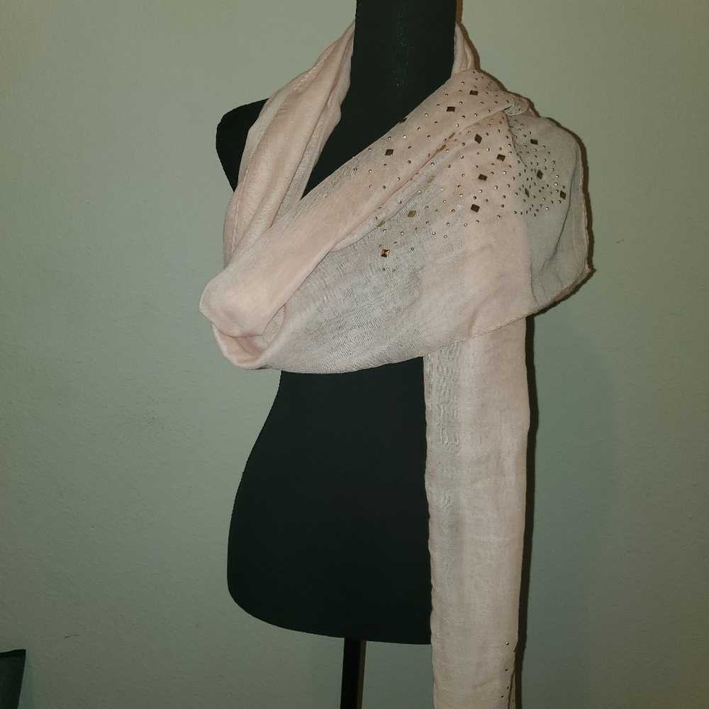 Scarf - Picture 2 of 3